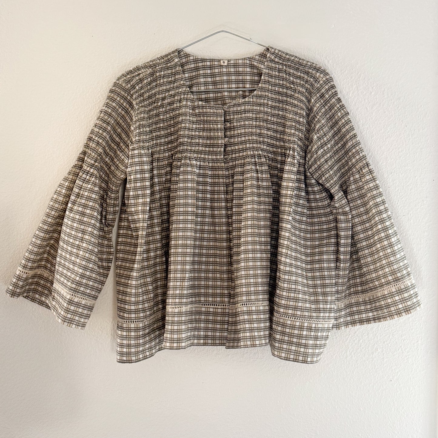 Meghan Top Riga Charcoal